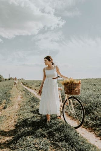 Camila L. review image